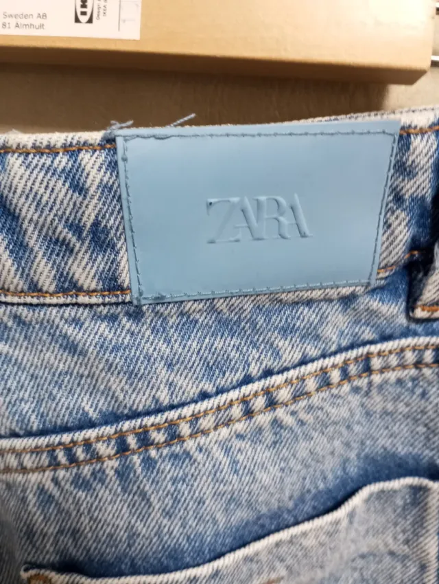 Pantalón corto vaquero Zara