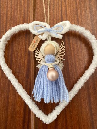 Cuore con angelo decorativo