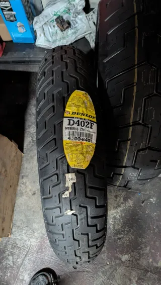 Neumático Dunlop D402F MT90B16 72H