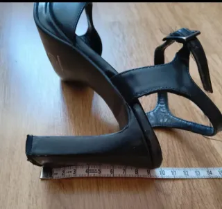 SANDALIAS ZARA N°36