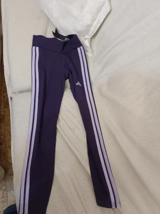 Pantalón chándal Adidas morado