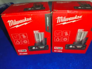 2 Baterías Milwaukee M12 6Ah Nuevas