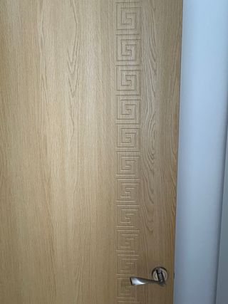 Puertas de madera maciza con cristal y sin cristal