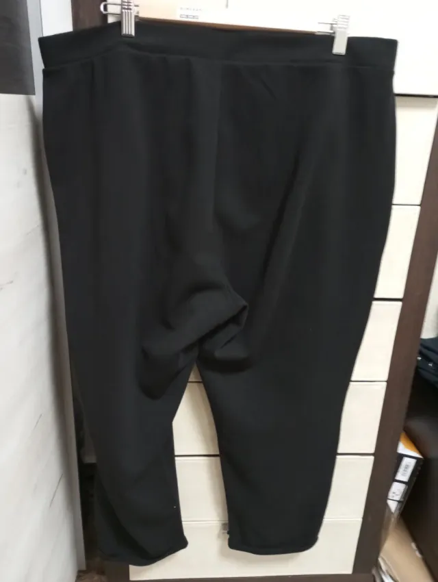 Pantalón negro Encuentro