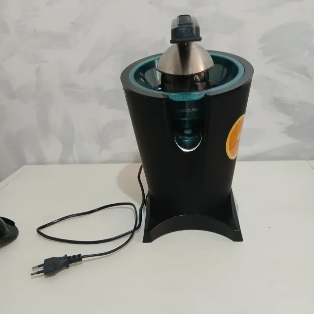 Spremitrice Cecotec EssentialVita Hyden