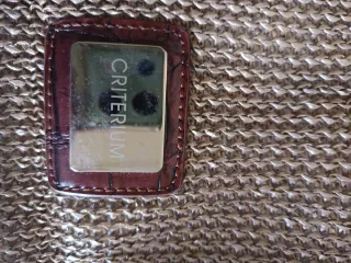 Bolso de mano tejido  marrón y dorado