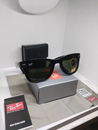 Ray-Ban Wayfarer Folding Occhiali da Sole