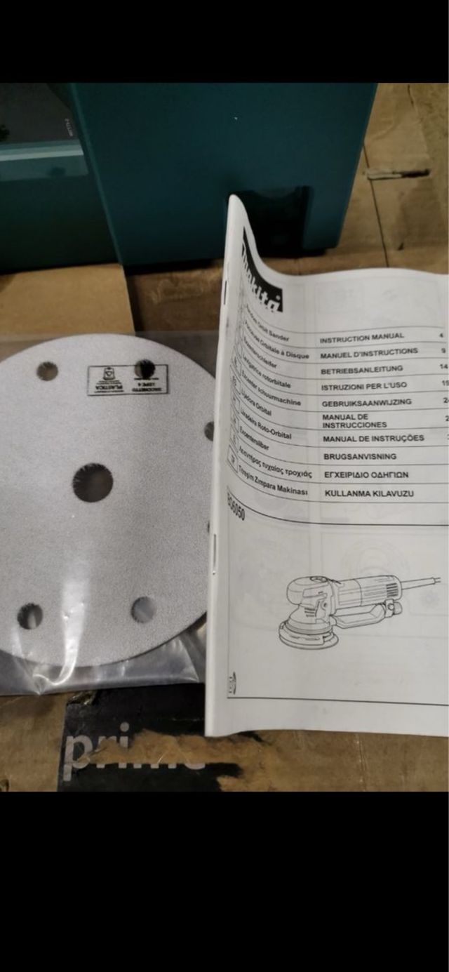 Lijadora Makita con maletín