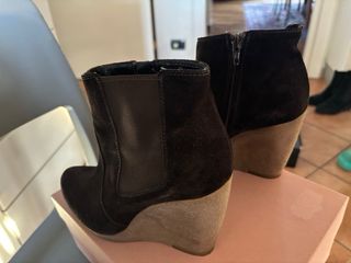 Stivaletti scamosciati marroni Tg 37