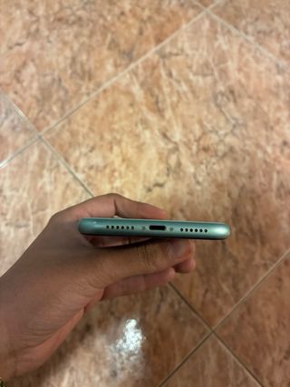 iPhone 11 Verde