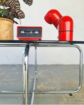 Mesa estilo B27 de Marcel Breuer.