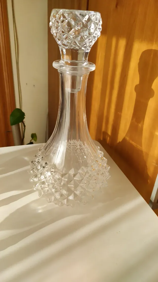 Juego copas y licorera de cristal