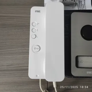 Kit Citofono Urmet Bianco e Argento