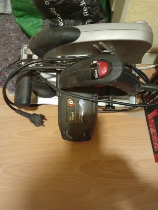 Cortadora de azulejos y sierra