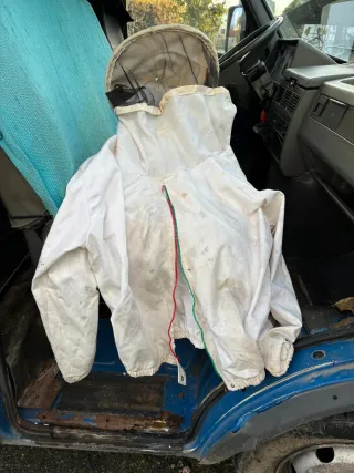 Equipo Apicultura: Humo y Protección