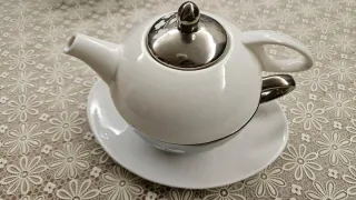 Claraluna teiera con tazza e piattino