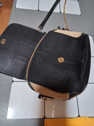 Bolso polipiel beige y negro