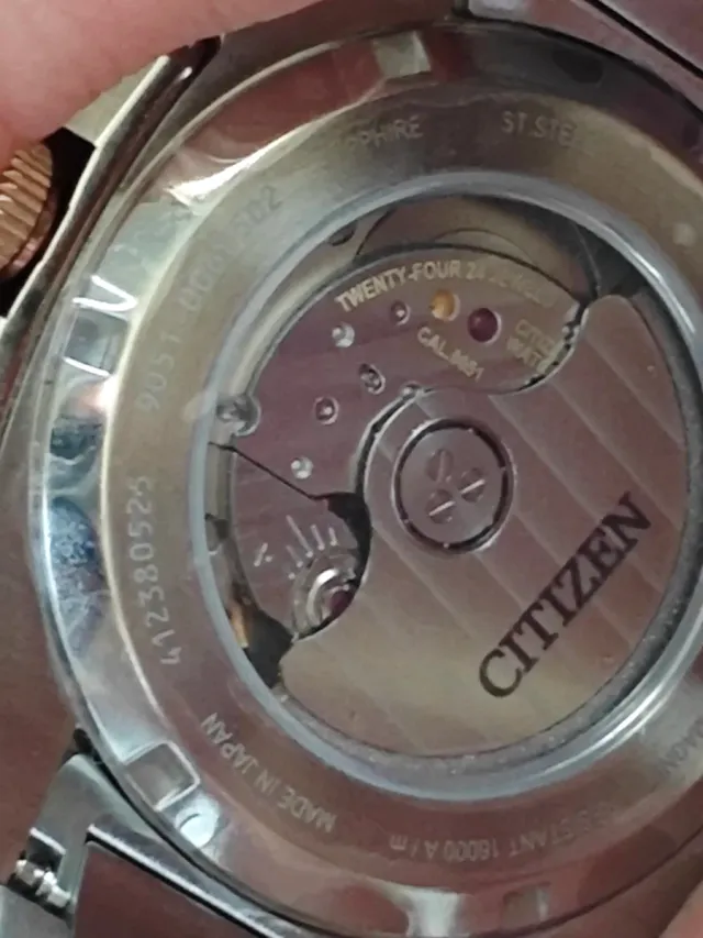 Citizen Series 8 NB6059-57P Reloj Automático
