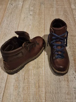 Scarpe in vera pelle marrone