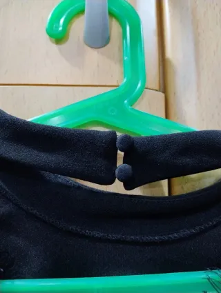 Blusa top preciosa espalda Vila Negra Talla M nuev