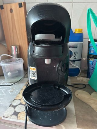 Cafetera negra en buen estado