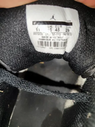 Zapatillas Jordan Negras, Verdes y Blancas