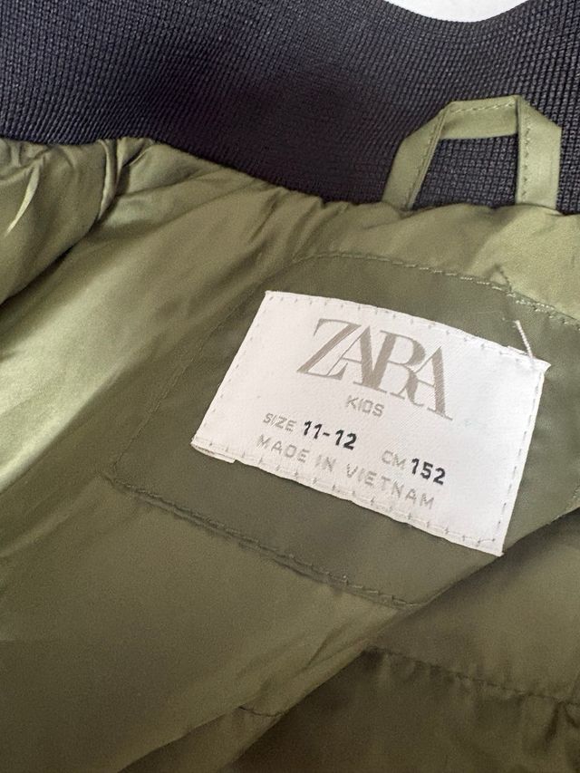 Chaqueta Zara verde militar niño Talla 11-12