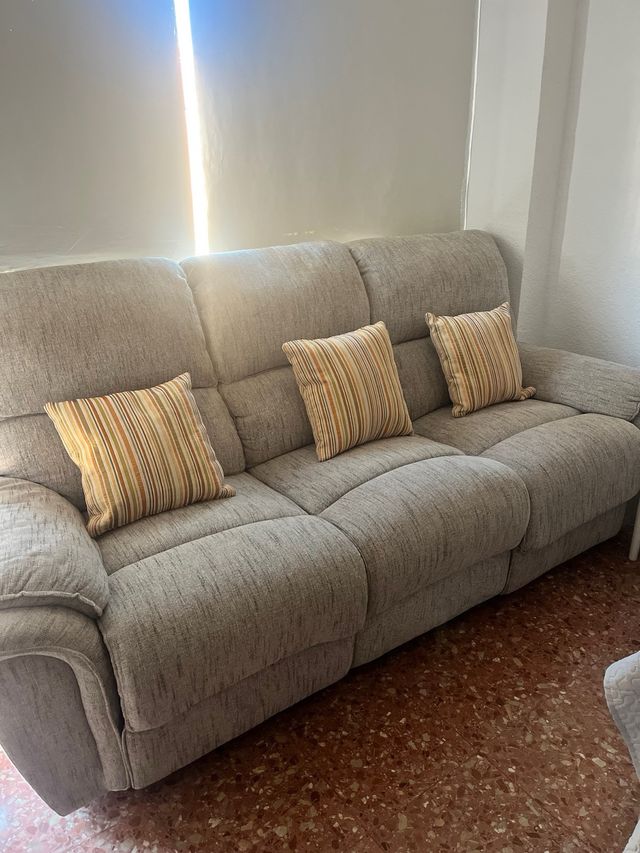 Sofá de 3 plazas gris