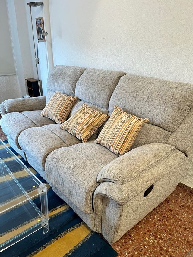 Sofá de 3 plazas gris