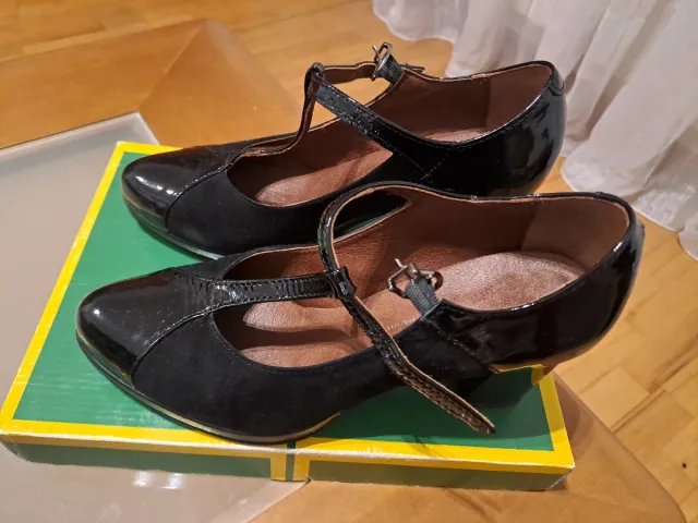 Zapatos Pitillos tacón alto charol y ante Negro