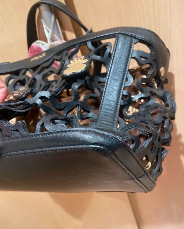 Bolso Tous Negro y Dorado