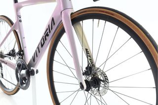 Vitoria Synergy-Pro (carretera) t.54 Reacondicionada