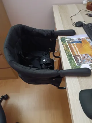 Trona de viaje plegable