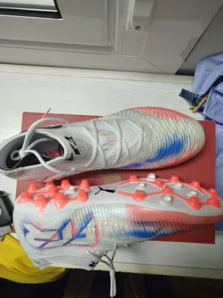 Botas Puma Future 8 Ultimate MG Talla 44