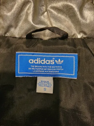 Abrigo Adidas Tulipan Plateado y Negro