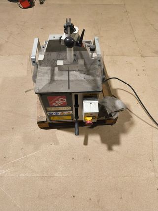 TRONZADORA MONOCABEZAL MG 302