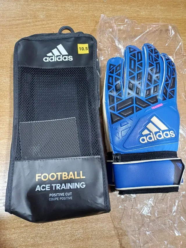 Guanti portiere Adidas misura 10.5