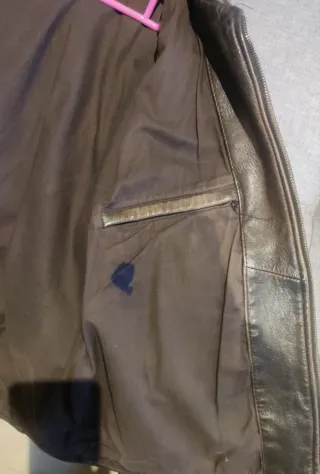 Cazadora mujer. Cuero marrón, vintage.