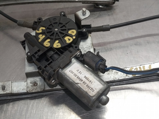 ELEVALUNAS DELANTERO DERECHO SEAT CORDOBA BERLINA