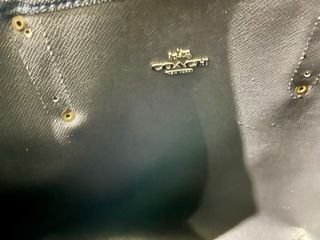 Bolso Coach floral beige y rojo