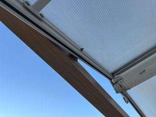 Pérgola Naterial Oxia 3x4m Acero y Plástico