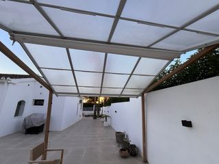 Pérgola Naterial Oxia 3x4m Acero y Plástico