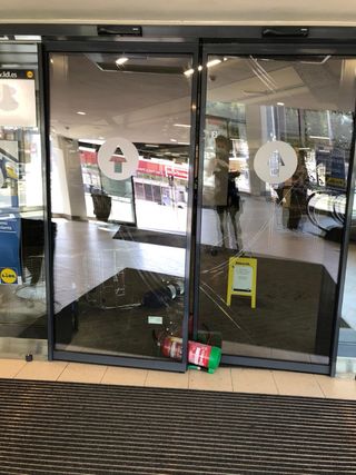 Reparación puertas automáticas