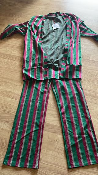 Conjunto pantalón y casaca rayas