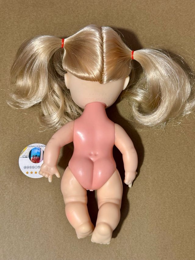 Muñeca Cherry de famosa.