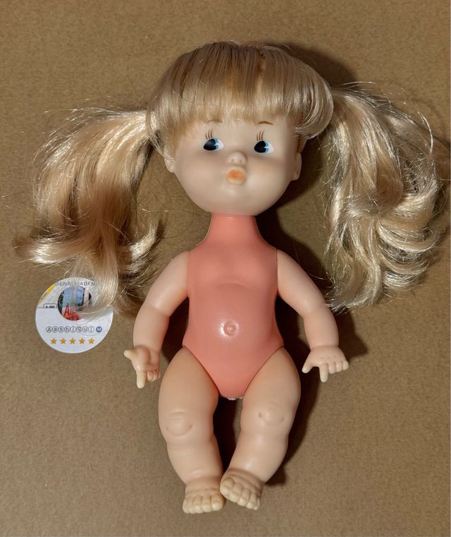 Muñeca Cherry de famosa.