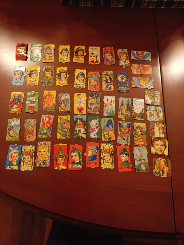 Cromos antiguos troquelados