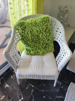 Poltrona in vimini bianco