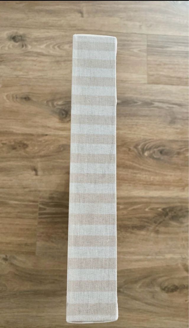 Cuadro infantil con texto Jesús