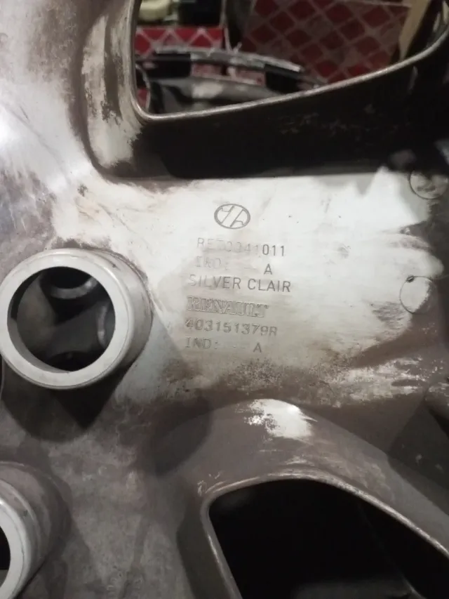 Juego Tapacubos Renault